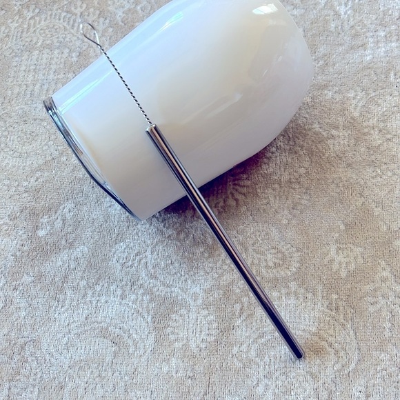 Brand New Taylor Swift Birthday Girl Stainless Steel Insulated Tumbler w/ Straw - Picture 8 of 12